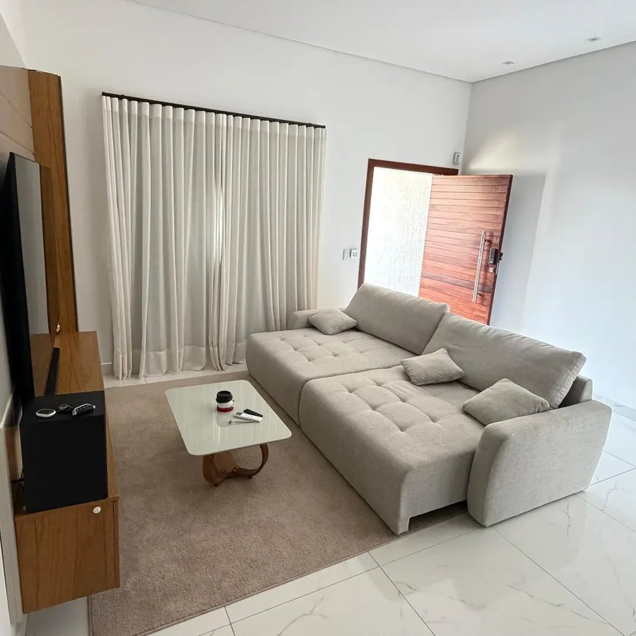 Sala de estar completa após atendimento ElevoClean